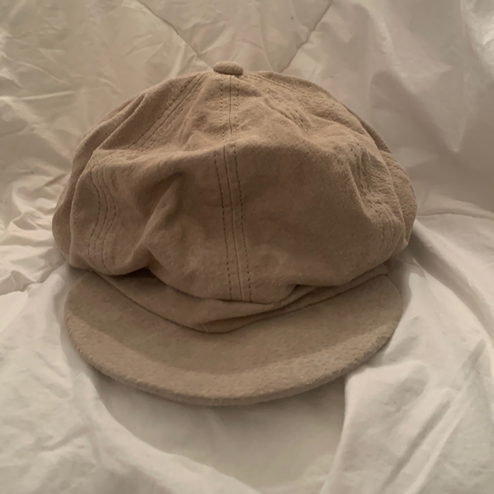 Newsboy cap